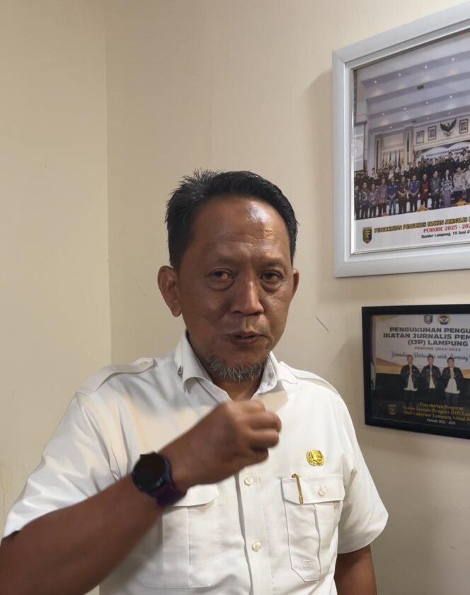 
					Pemerintah Provinsi (Pemprov) Lampung terus mempercepat upaya perbaikan infrastruktur.