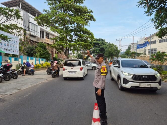 
					Polresta Bandar Lampung Gelar Strong Point Pagi, Tingkatkan Keamanan dan Ketertiban