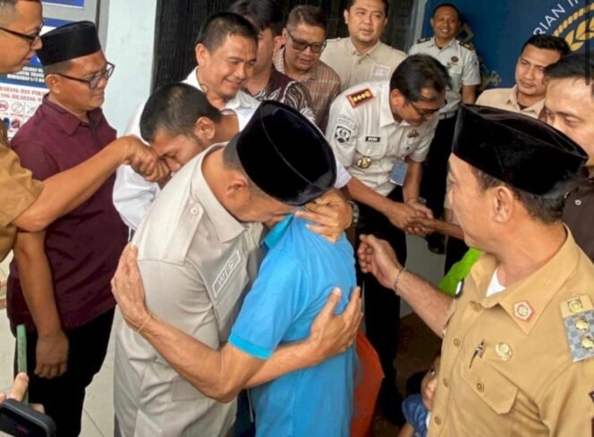 
					Dijamin Anggota DPRD Provinsi Lampung Wahrul Fauzi Silalahi, langkah hukum terhadap Mbah Mujiran