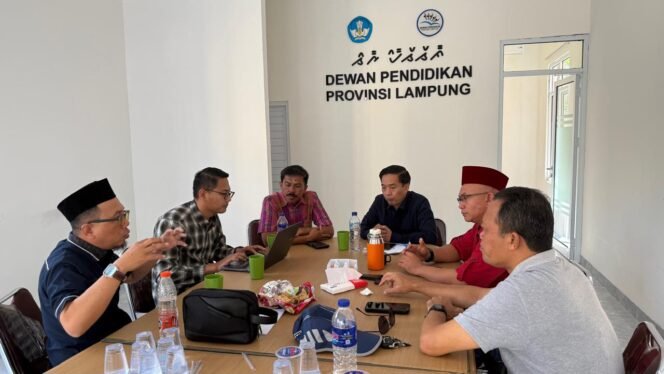 
					Dewan Pendidikan Lampung Ajak Masyarakat Kawal SPMB SMA/SMK 2026