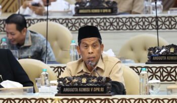 Gempa Susulan Capai 3.000 Kali, DPR Minta Penanganan NTT Jangan Tersandera Administrasi